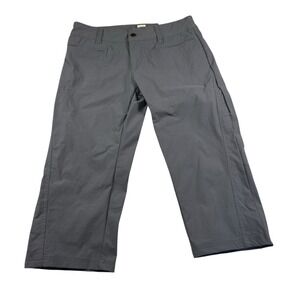 Magellan outdoor Capri Pants Women's‎ Size Small lightweight travel Hiking